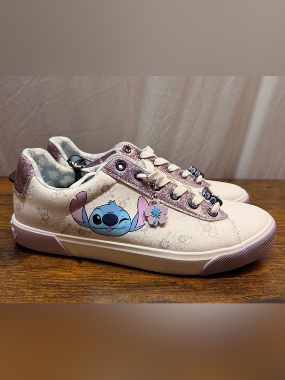 Disney Stitch Women's Size 8 Low Top Lace Up Sneaker